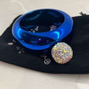 🤑 Stylish Bangle Flask 🍸 NEW